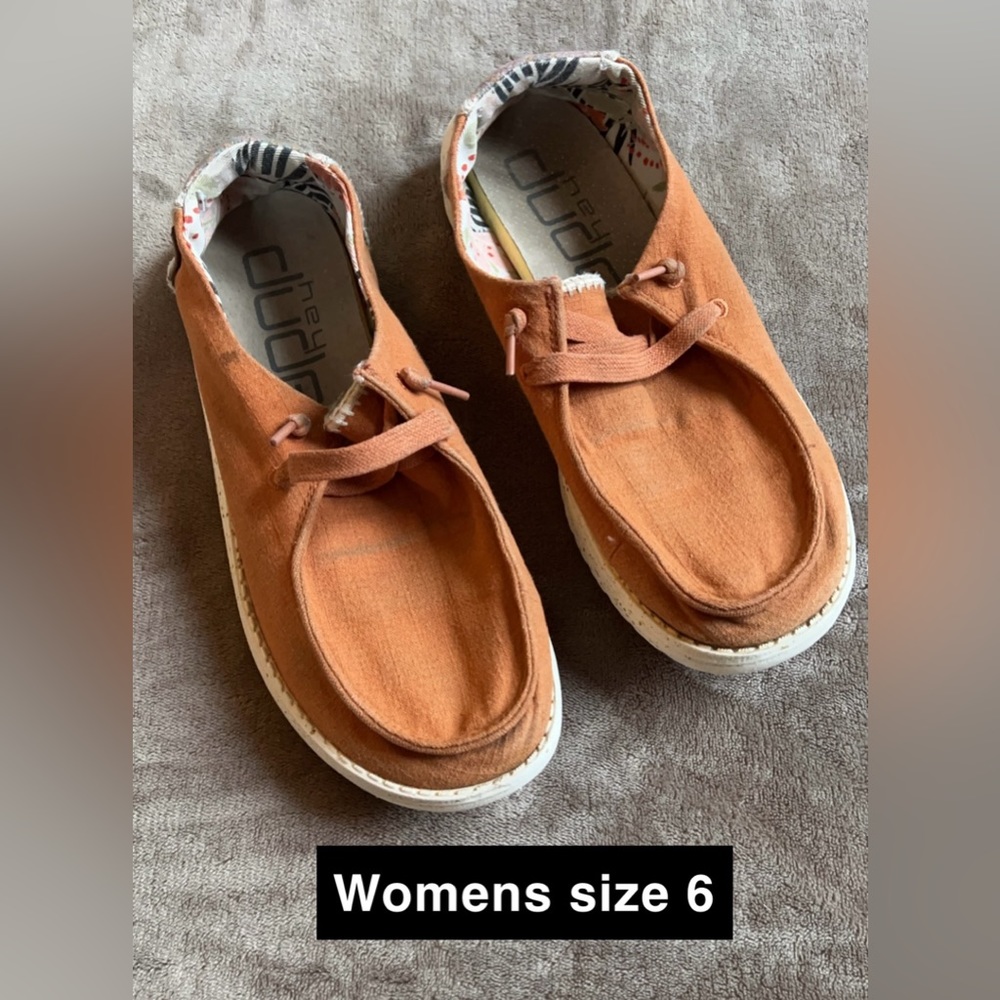 Womens Hey Dudes